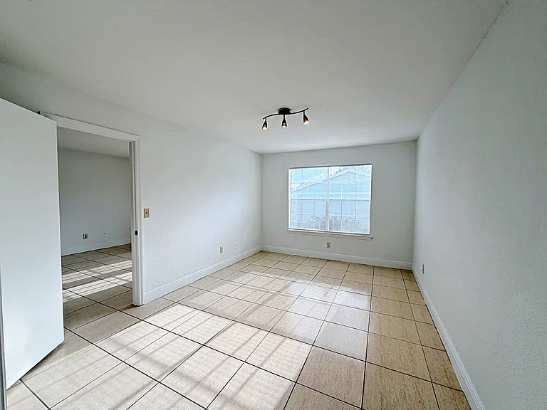 2550 N Alafaya Trl #4205 — Photo 10