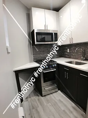 Rented by Weissman Realty | media 14