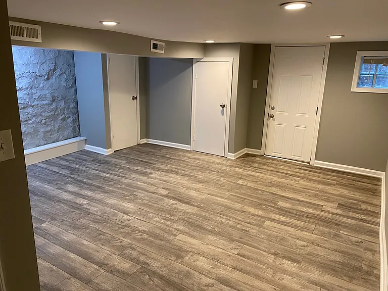 2922 Grantley Ave — Photo 9