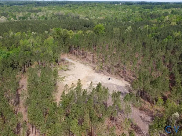 Winningham Rd, Crewe, VA 23930