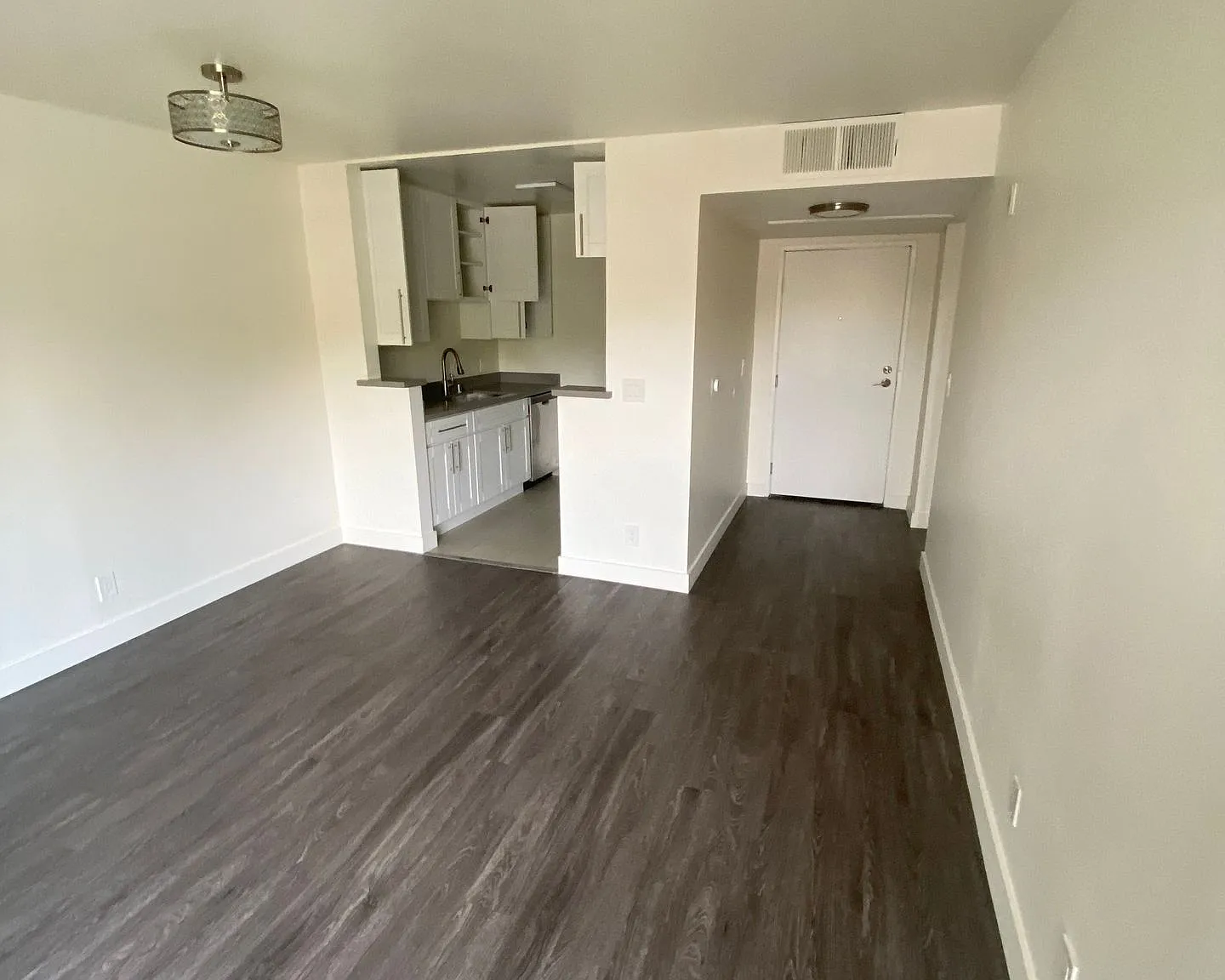 1250 N. June St. Los Angeles CA 90038 — Photo 2