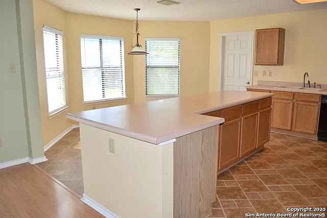 3317 Fresno Pl — Photo 6