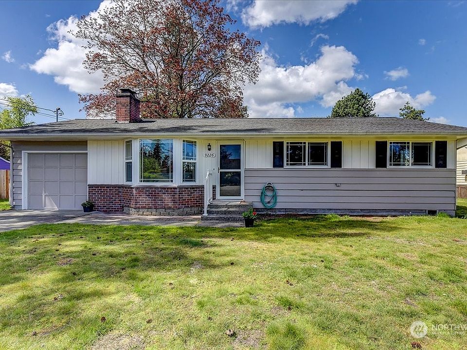 1st image of 9226 44th Drive NE