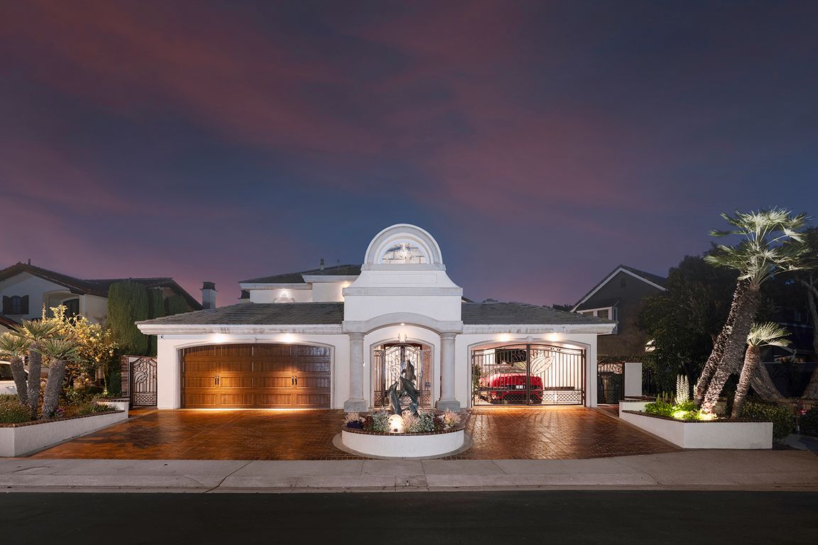 next background image