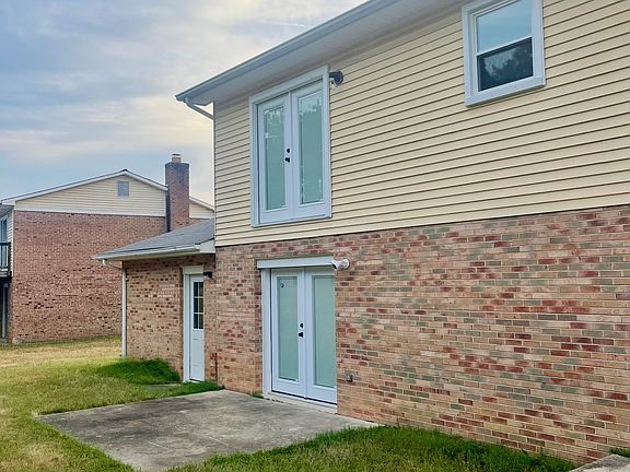 4th image of 11710 Mordente Dr