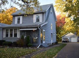 410 Simpson Rd, Rochester, NY 14617