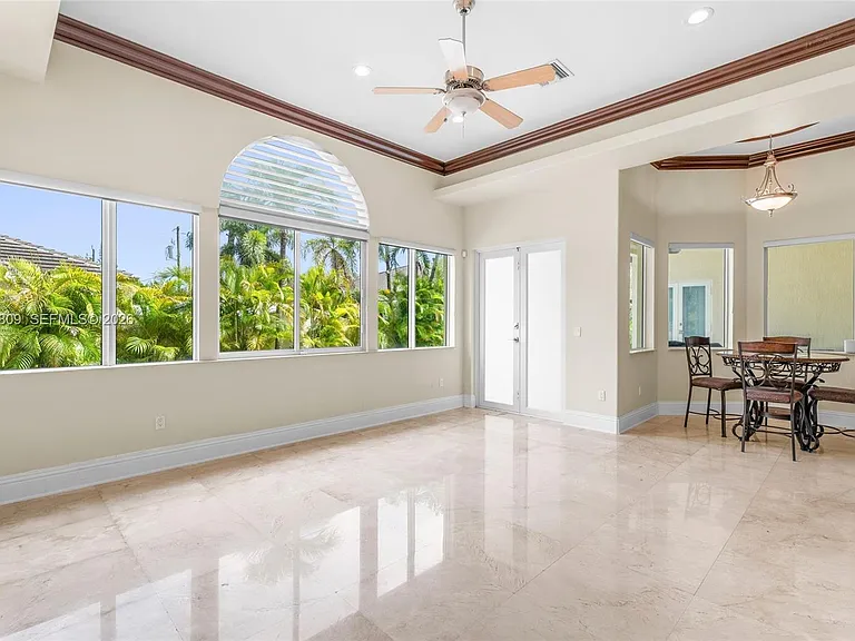 2665 NW 100th Ave — Photo 15