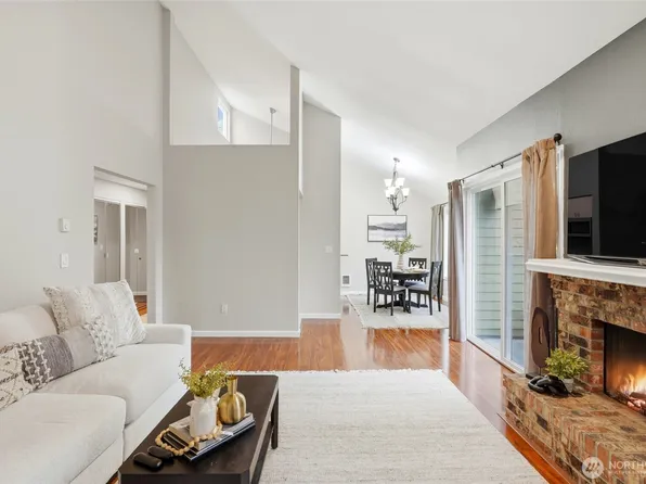 820 E Cady Rd #A304, Everett, WA 98203