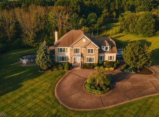 3 Hunter Ln, Milford, NJ 08848