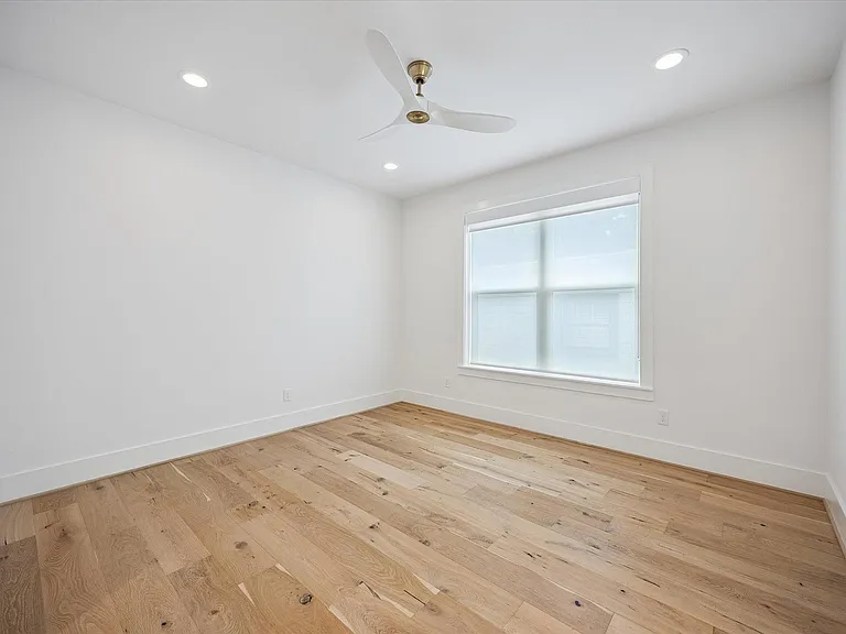 3020 University Blvd — Photo 23