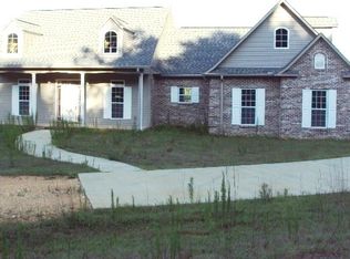 370 Grady Brown Rd, Golden, MS 38847