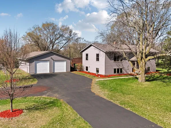 7481 State St, Clear Lake, MN 55319