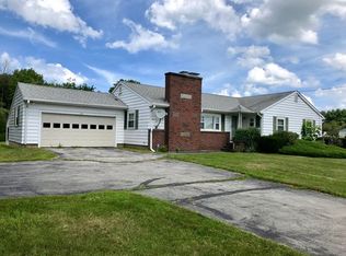 145 High St, Ipswich, MA 01938