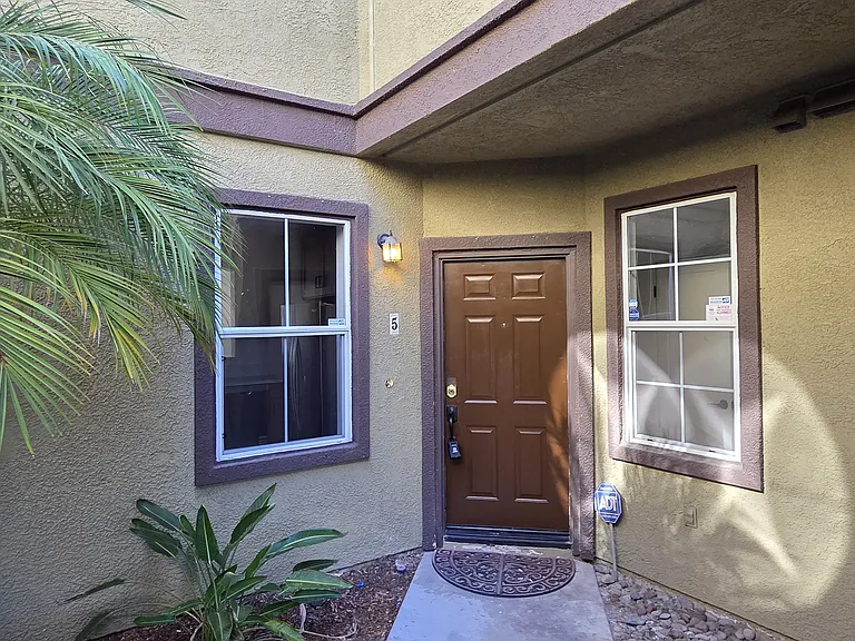 1165 Latigo Cv #5 — Photo 5