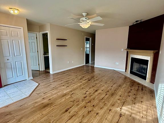 2nd image of 1816 Elderberry Ct