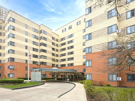 5044 N Marine Dr APT B8, Chicago, IL 60640