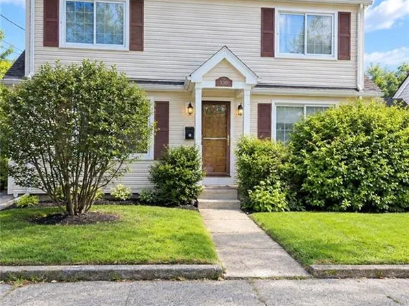 136 Jenckes St, Woonsocket, RI 02895