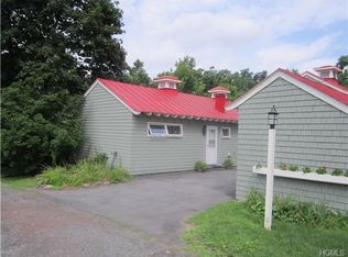 21 Leone Ct, Highland Mills, NY 10930