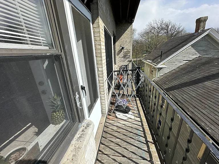 435 Walnut Ave #10 — Photo 17