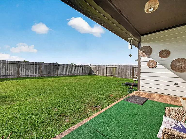7211 Colwyn Bay Trl — Photo 47