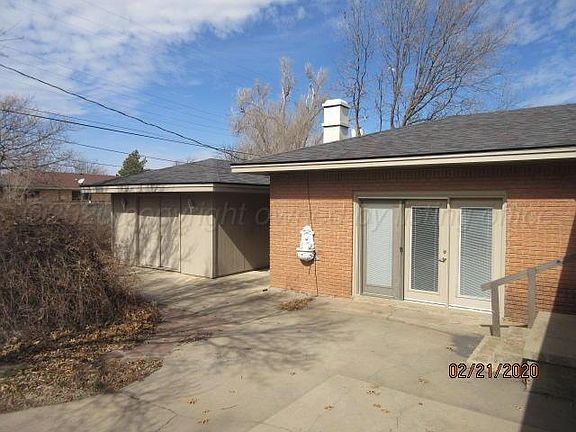 5th image of 2111 Charles St