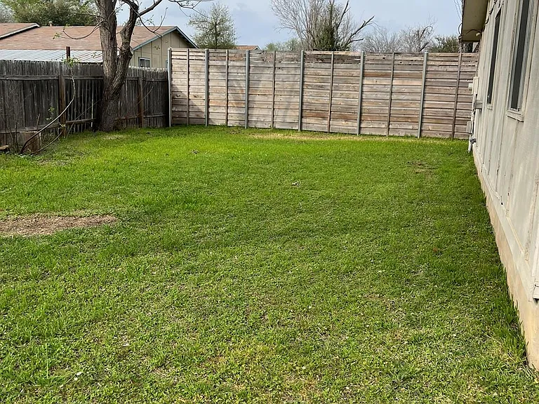 11104 Applewood Dr — Photo 10
