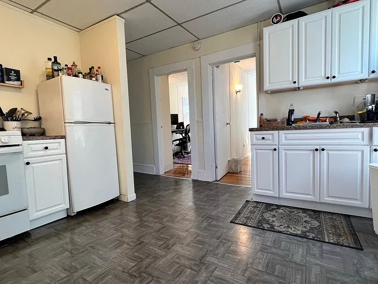 140 Hampshire St #3 — Photo 9