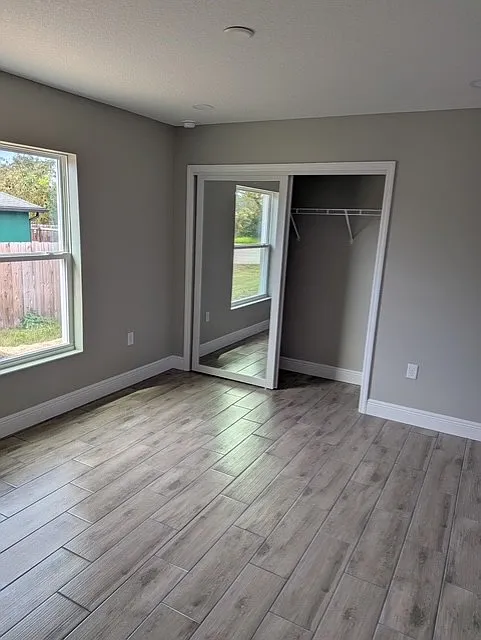 5 Olive Pl — Photo 2