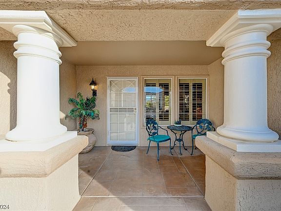 3rd image of 9612 Eagle Valley Dr