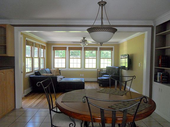 Breakfast into family room
