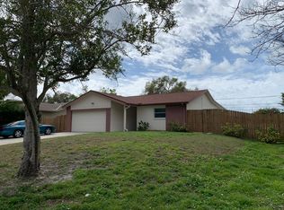 1132 Kenwood Dr, Dunedin, FL 34698