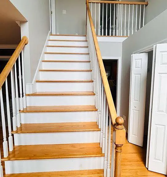 10 Jonathan Cir — Photo 2