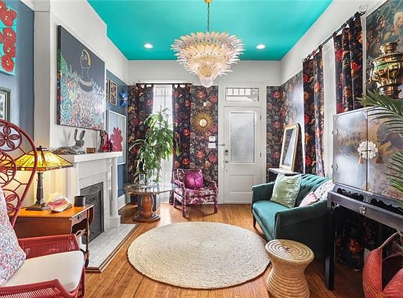 4th image of 310 S Olympia St