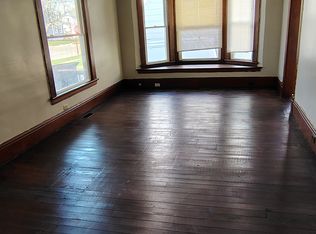 809 College Ave APT 1, Adrian, MI 49221