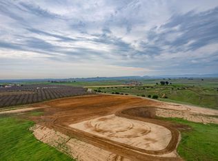 12875 Auberry Rd, Clovis, CA 93619