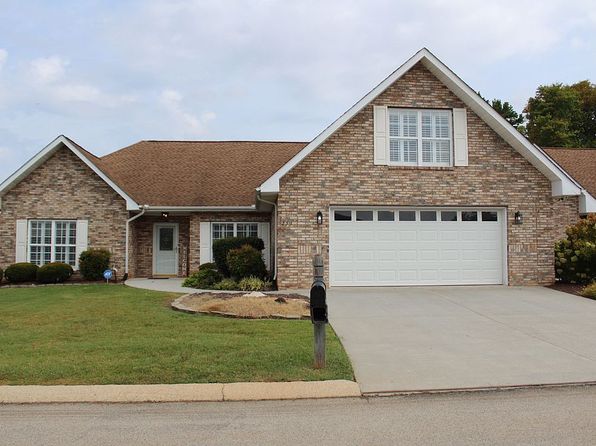 253 Royal Oaks Dr