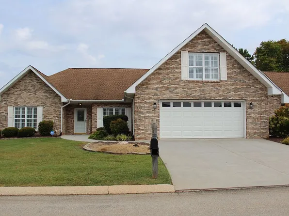253 Royal Oaks Dr, Maryville, TN 37801