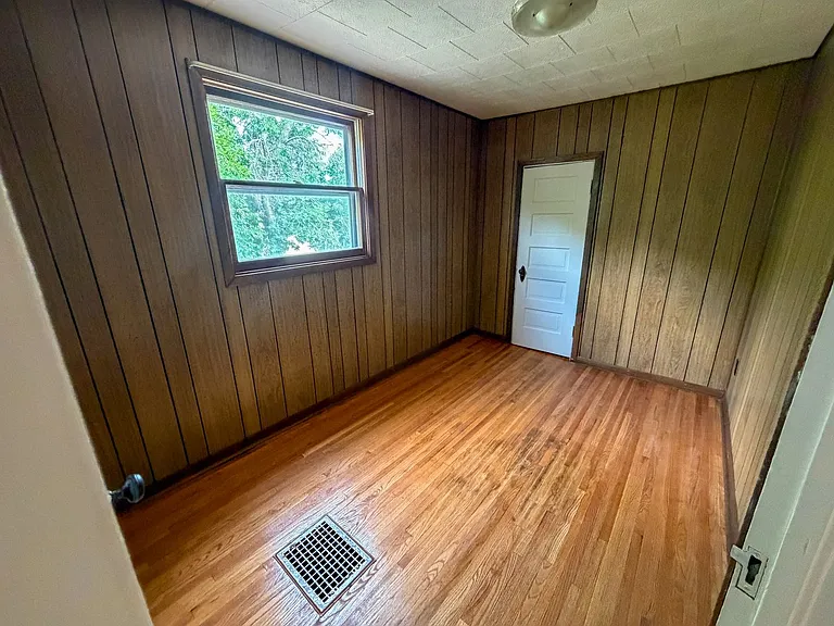 609 N Edmunds St — Photo 19