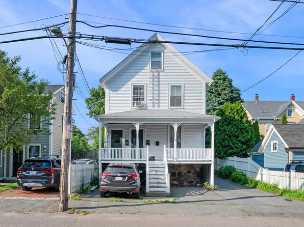 25 Pearl St, Marblehead, MA 01945