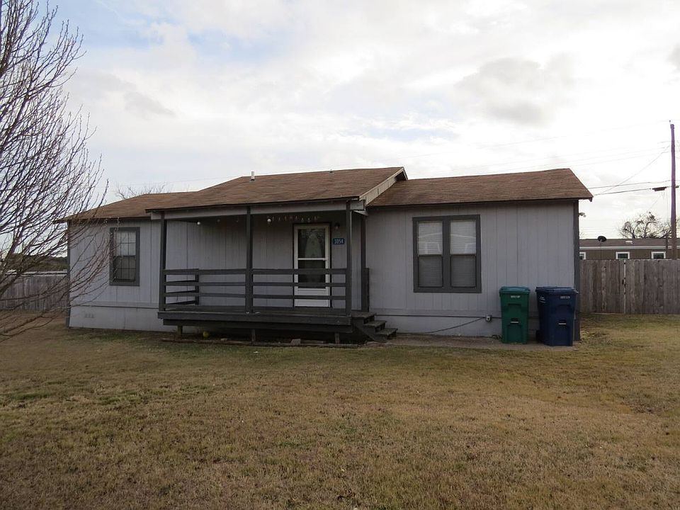 1st image of 3054 Carroll Dr