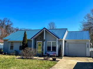3914 Greentree Ter, Amelia, OH 45102