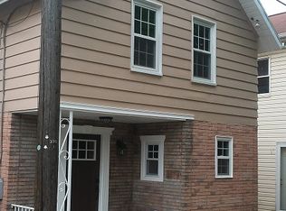 350 1/2 W College St, Canonsburg, PA 15317
