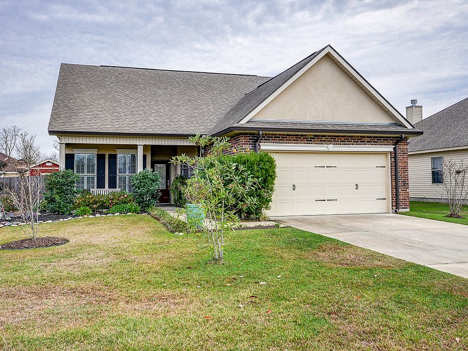 1st image of 17284 Cherry Creek Dr