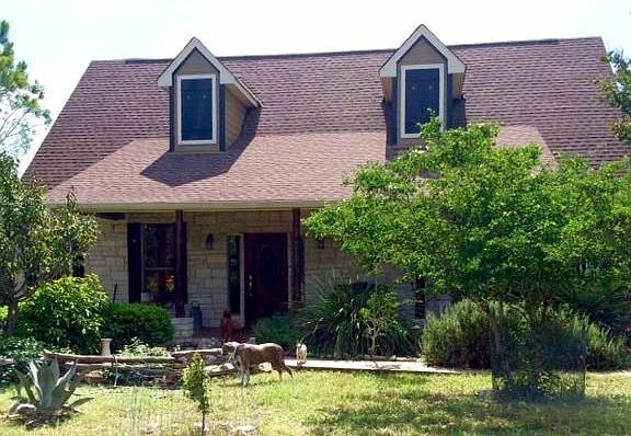 2nd image of 405 Saddlehorn Dr