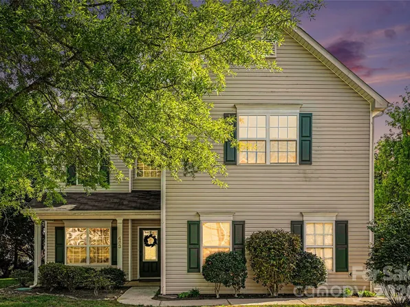 453 Pebble Stone Ct NW, Concord, NC 28027