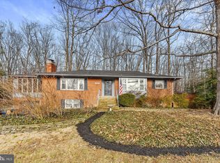 10733 Kinloch Rd, Silver Spring, MD 20903