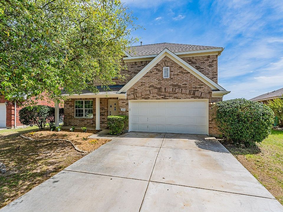 1st image of 609 Fossil Wood Dr
