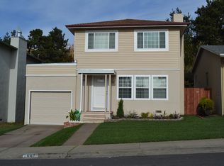 647 Foothill Dr, Pacifica, CA 94044