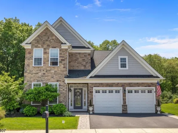 16 Gordon Way, Mount Olive Twp., NJ 07836