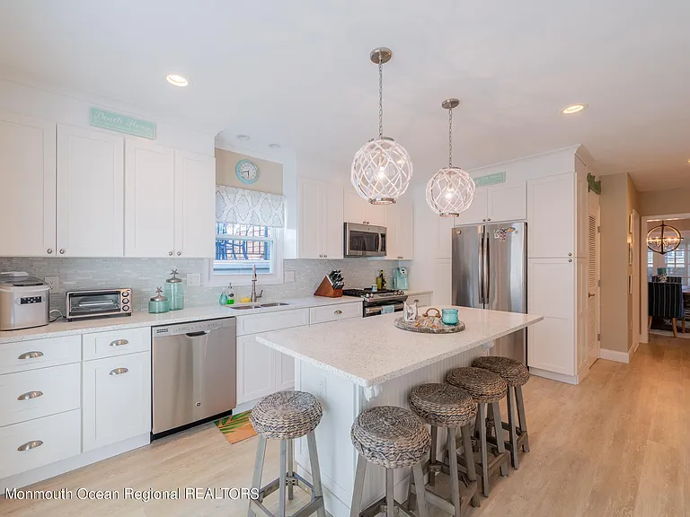 214 Atlantic Ave — Photo 12